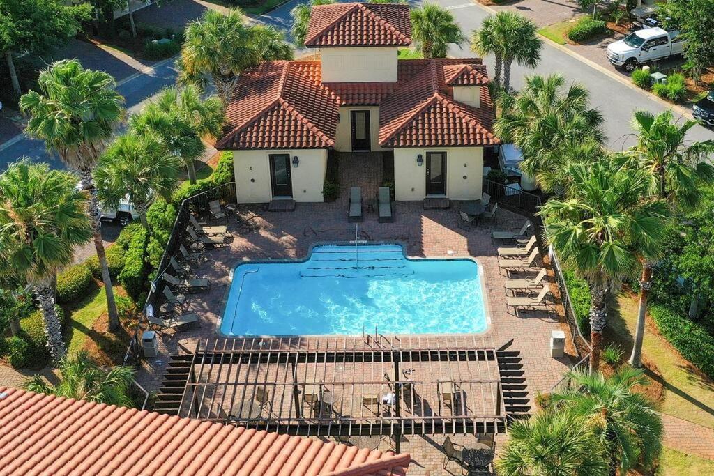 Large 4 Bedroom With Bunk Room And 2 Golf Carts! Destin Eksteriør billede