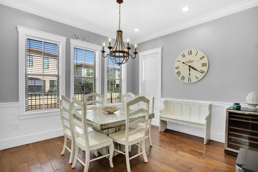Large 4 Bedroom With Bunk Room And 2 Golf Carts! Destin Eksteriør billede