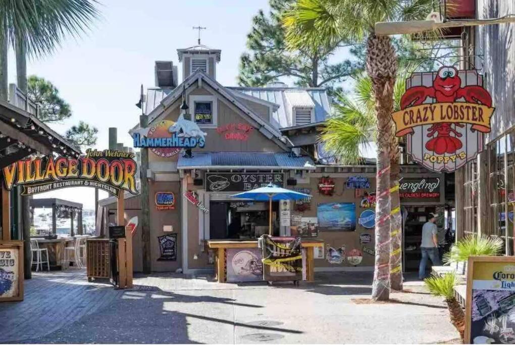 Large 4 Bedroom With Bunk Room And 2 Golf Carts! Destin Eksteriør billede
